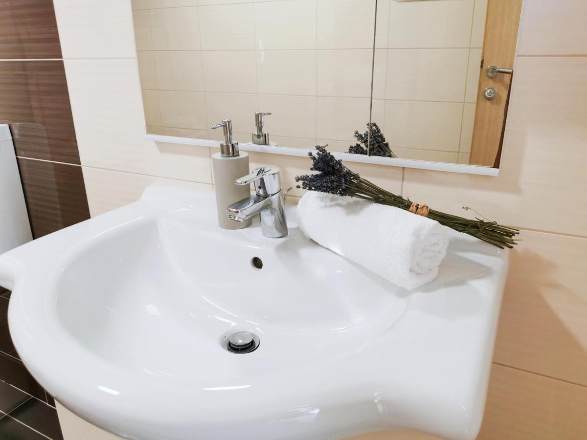 Apartment Jurcevic Трогир Екстериор снимка